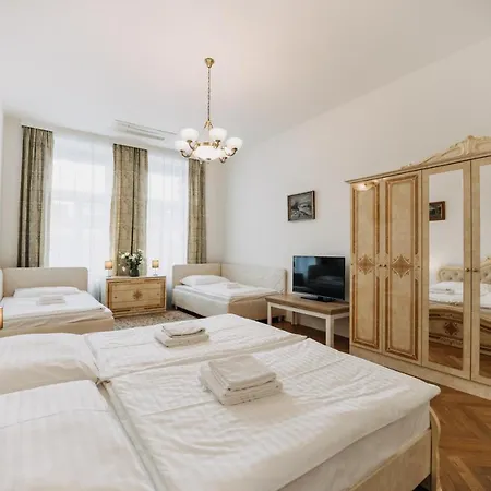 Designed 2bd- 65 M2 Next To Main Station